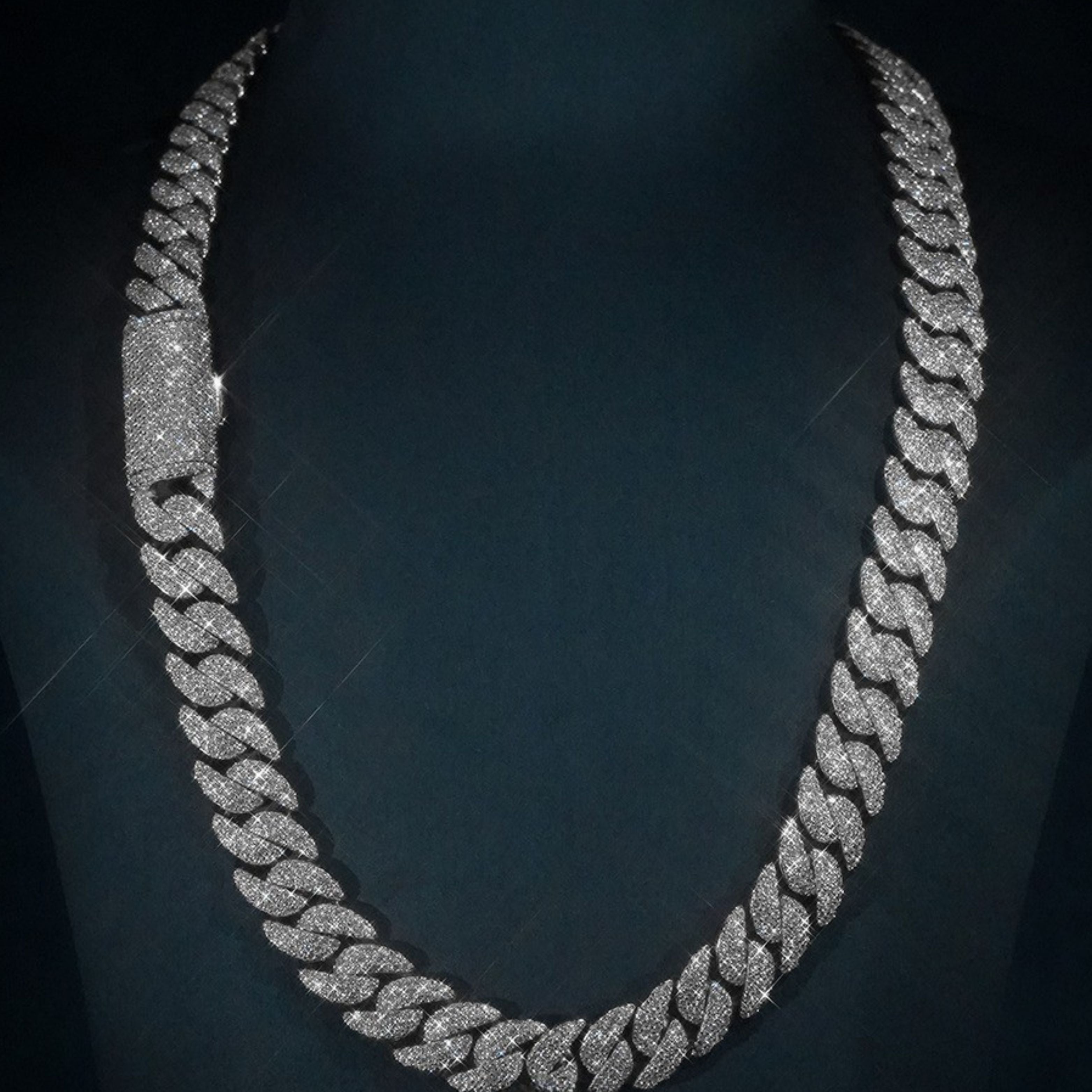 Moissanite Miami Cuban Chain [12mm]